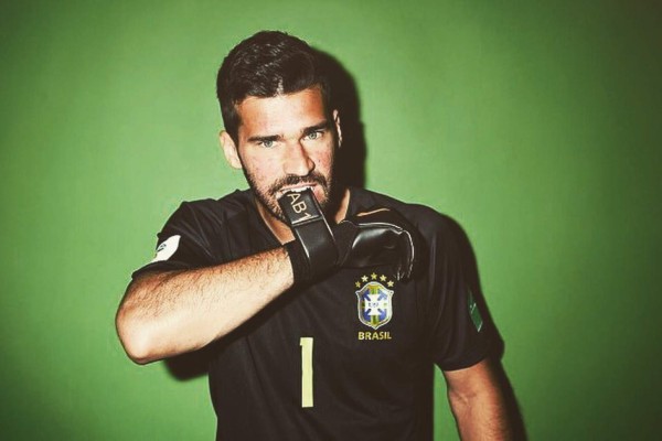 FOTOS: Alisson Becker, el guapo y talentoso portero de la Selección de Brasil
