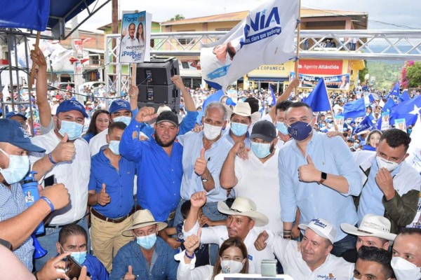 Con caravanas y mitines, candidatos impulsan su campaña en recta final a elecciones (FOTOS)