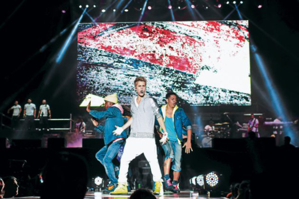 Justin Bieber desató la euforia total en México