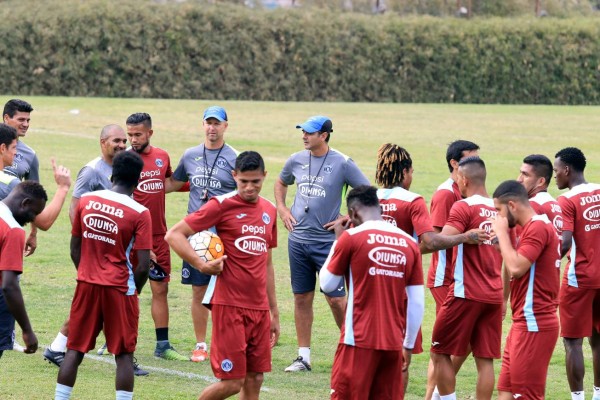 Diego Vazquez: 'Otros se alegran cuando pierde el rival, yo no lo haré'
