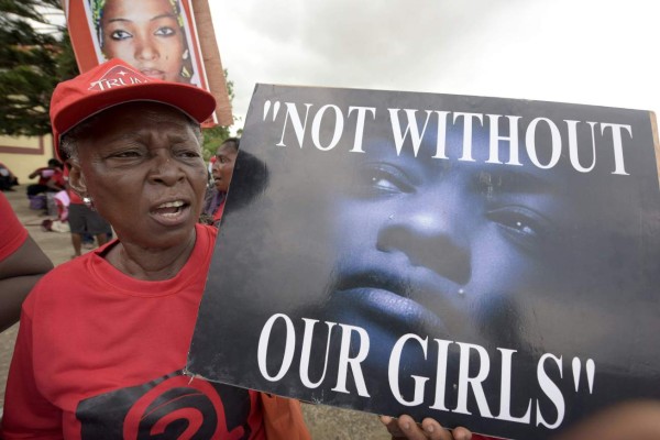 VIDEO: Boko Haram manda 'prueba de vida' de las estudiantes