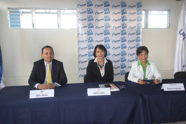 Clausuran primer diplomado de Gestión Integral de Riesgo Financiero