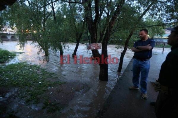 FOTOS: Así está la capital de Honduras ante imparable lluvia