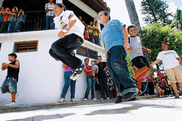Juegos tradicionales no quedarán en el olvido