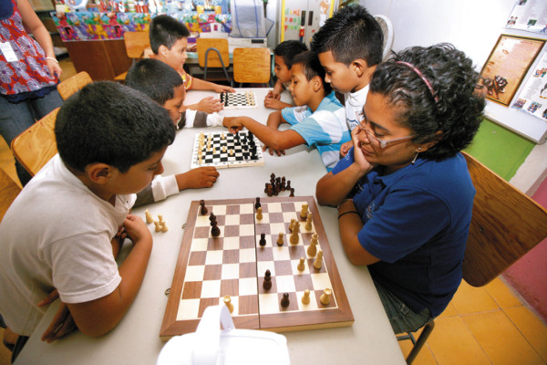 ¡Piensa, piensa, piensa para atrapar al rey!