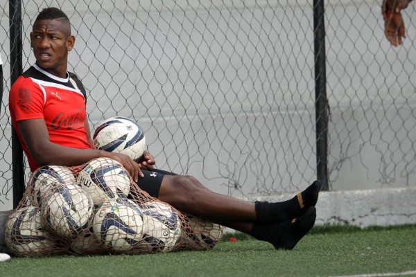 Más cerca de la red y de los festejos...