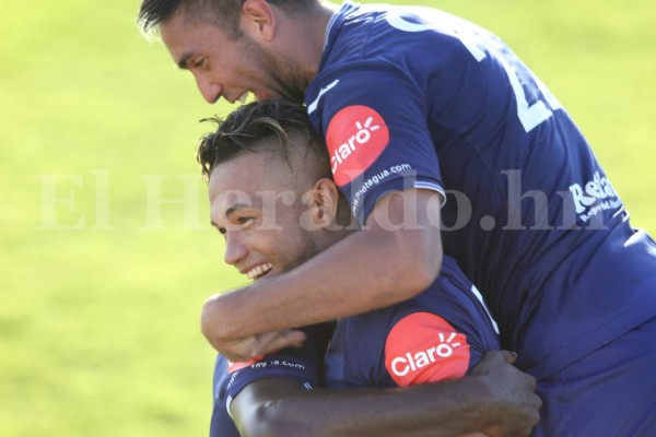 Aficionados del Motagua se vuelcan en alegría a través de las redes sociales