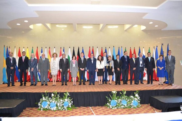 Representantes del SICA y UE se reúnen en Honduras