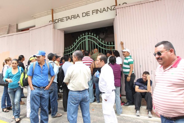 Gobierno ofrece bonos a 12.75%