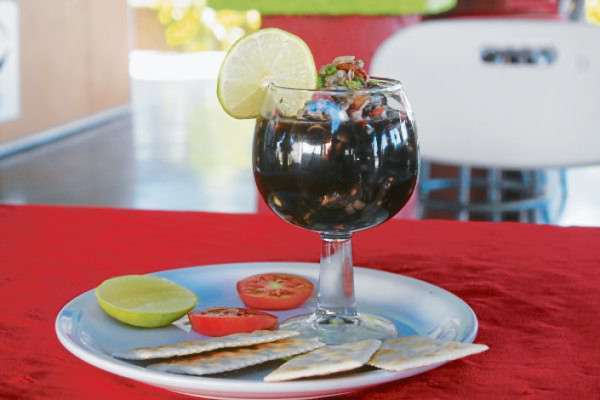 Honduras preparará coctel de curiles más grande del mundo