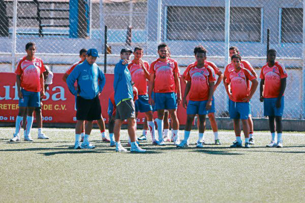 Danilo Tosello quiere el título con el Olimpia