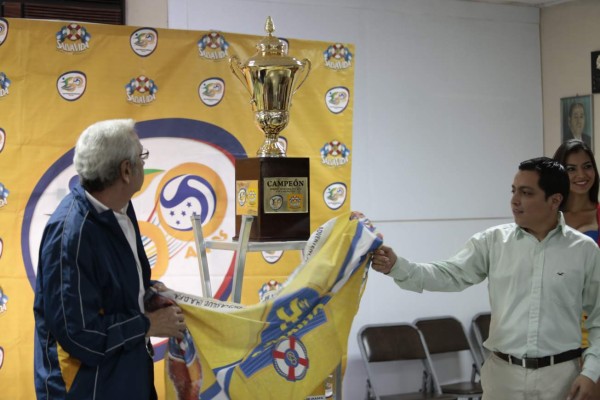 Liga Nacional presentó la Copa Salvavida