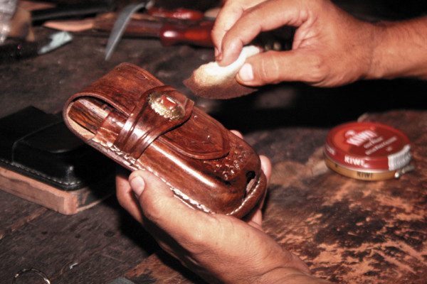 Artesanos del sur sueñan con exportar sus productos