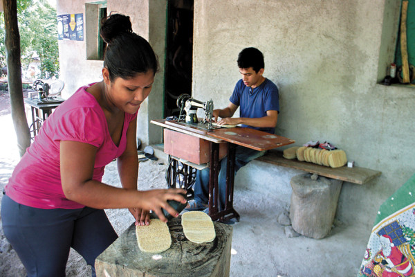 Por falta de fondos permanece cerrada maquila de paste