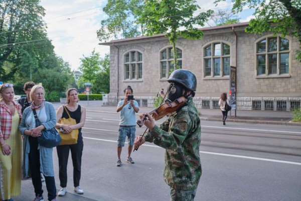 Pável Aguilar: Un arte instalado en la angustia contemporánea