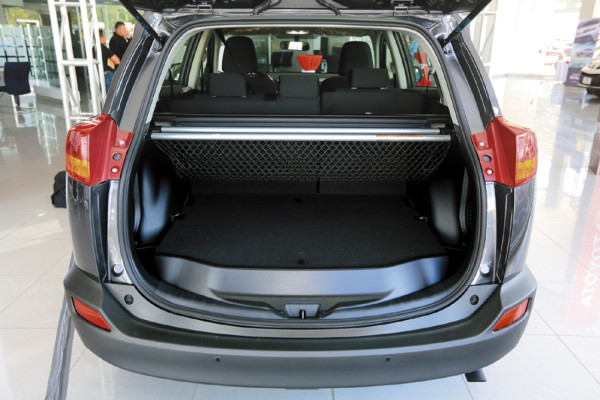 Nuevo diseño para la RAV4 2013