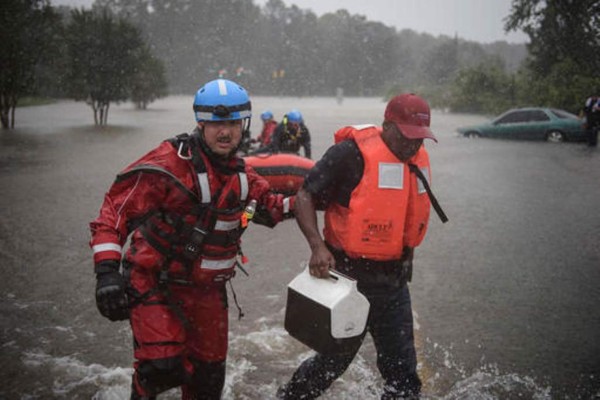 Al menos 20 muertos tras inundaciones por Matthew en costa de EEUU