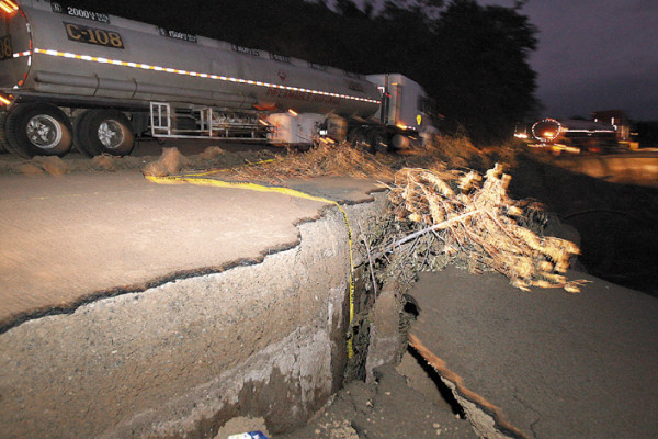 Falla en KM 54 de la carretera al sur cumple 6 meses