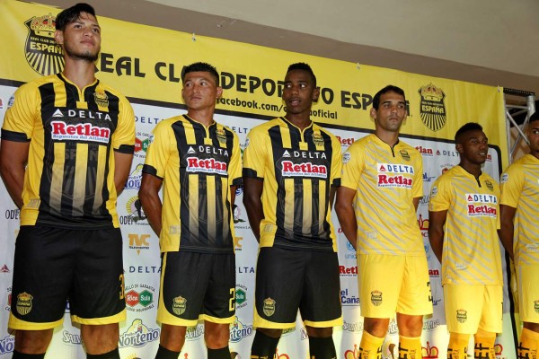 Equipos hondureños presentaron su nueva piel