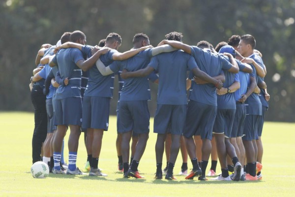 Ya está decidido... Jorge Luis Pinto se las jugará con la misma base ante Portugal