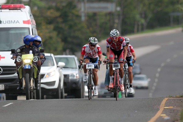 Gracias totales, nos vemos en la Cuarta Vuelta Ciclística de Tegucigalpa 2015