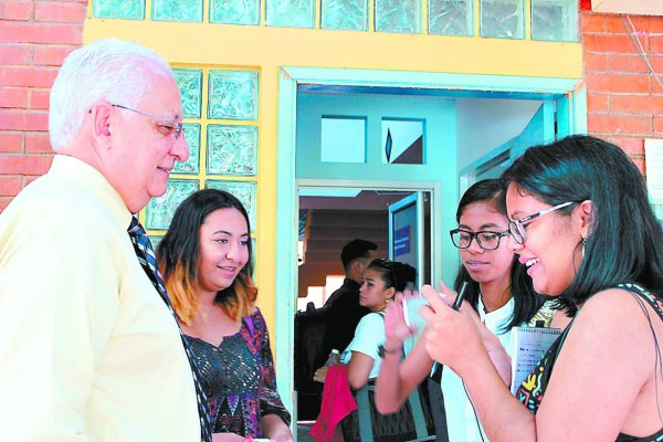 Decanos de la UNAH a rendir informes por pérdida de clases