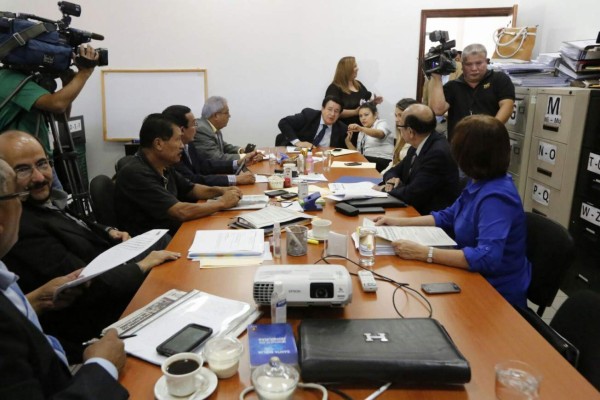 IAIP e 'indignados” quieren obstaculizar elección de candidatos