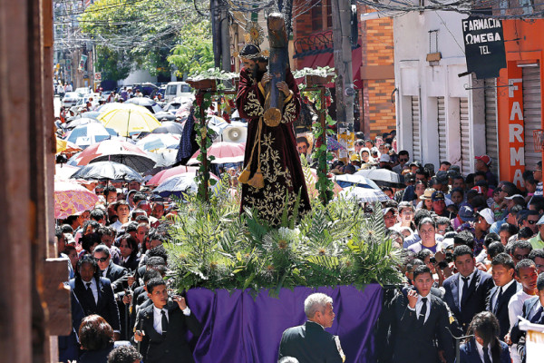 No vivamos en permanente de Viernes Santo