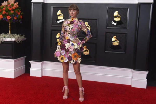 Las mejor vestidas de los premios Grammy 2021 en Los Ángeles
