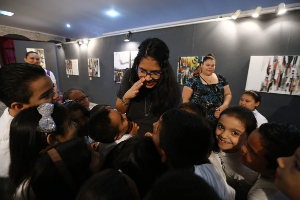 Helga Sierra y sus 'Retratos del corazón” en el IHCH
