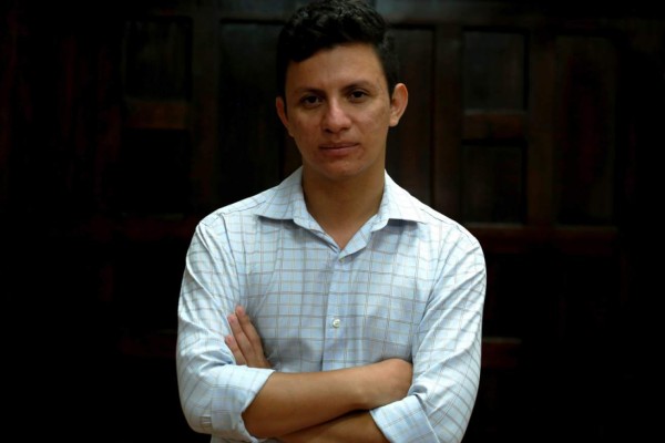 Albany Flores Garca, escritor e historiador
