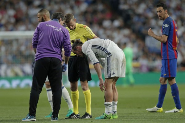 Gareth Bale se retira lesionado contra el Barça&nbsp;&nbsp;