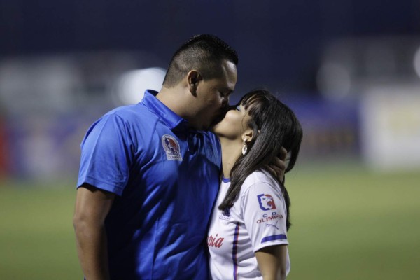 Amor blanco en el estadio Nacional
