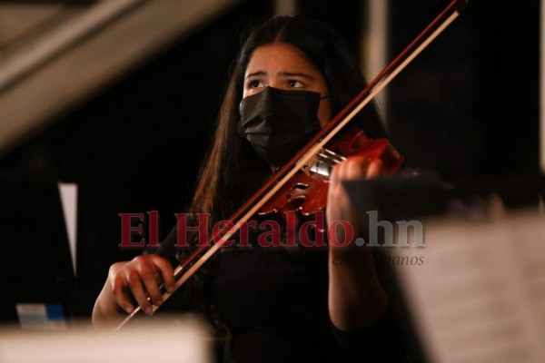 ¡Toda una fiesta navideña! Derroche de talento, paz y armonía en el concierto de villancicos
