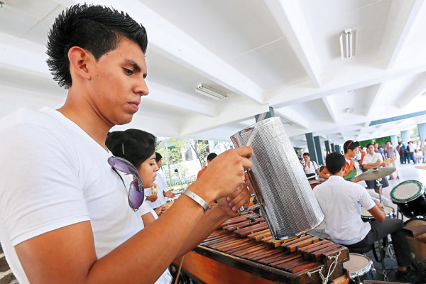La Niña del Central, música para el alma