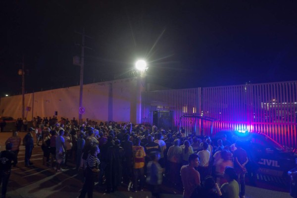 Motín deja al menos tres muertos en la cárcel de México donde hubo una masacre