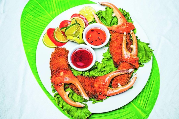 El sabor del Caribe, la fusión perfecta entre la cocina y la belleza de Roatán