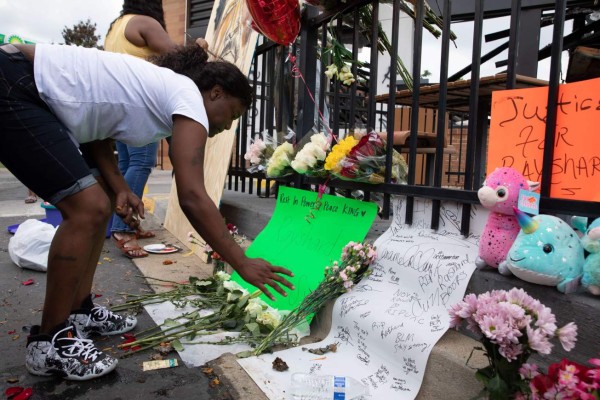 Caos, ira y destrucción en Atlanta por muerte de otro afroamericano a manos de la policía (FOTOS)