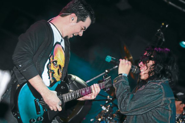 Los 'reyes midas” de la música hondureña