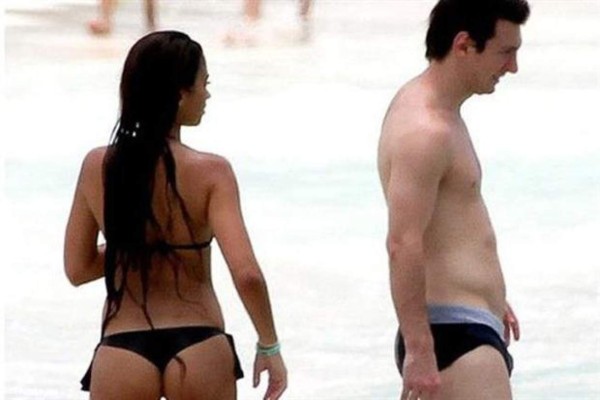 La mujer de Messi acapara las miradas al mostrar su trasero