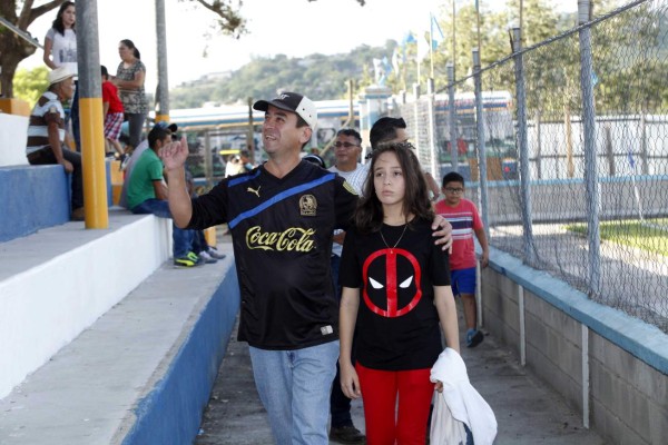 Lepaera le da la bienvenida al campeón nacional