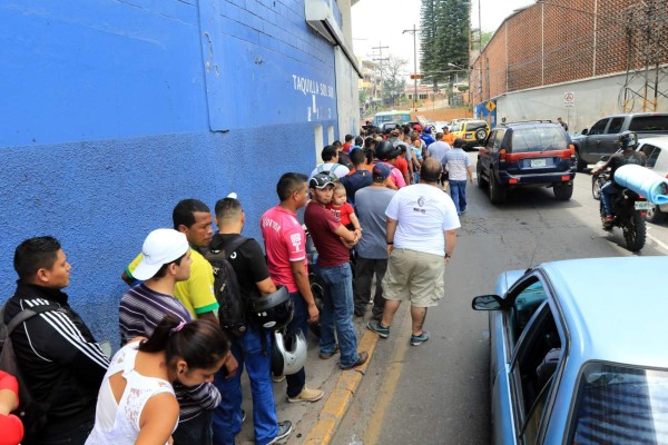 Locura para adquirir boletos de la final