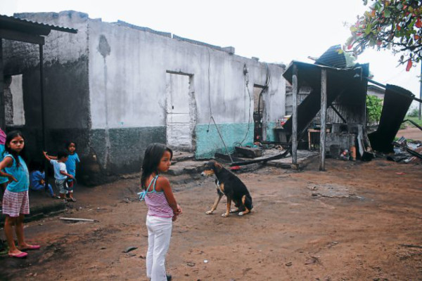 Fuertes vientos acechan comunidades de El Paraíso