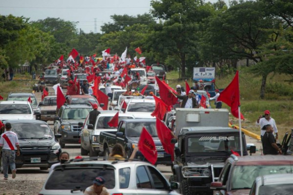 Con caravanas y mitines, candidatos impulsan su campaña en recta final a elecciones (FOTOS)
