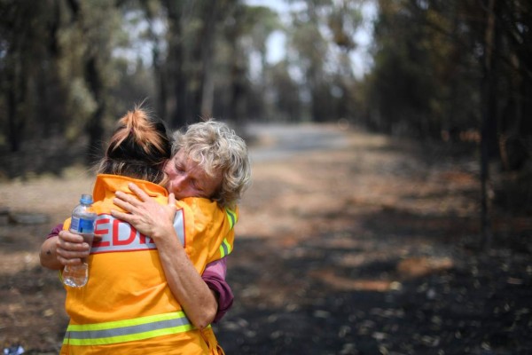 ¡Imágenes que duelen! Incendios siguen arrasando con bosques y animales de Australia