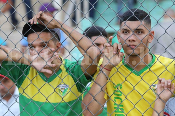 Las lágrimas del Social Sol tras el descenso de la Primera División