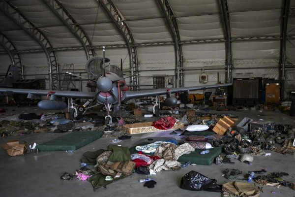 Kabul vivió su agonizante último día evacuación; talibanes festejan (FOTOS)  