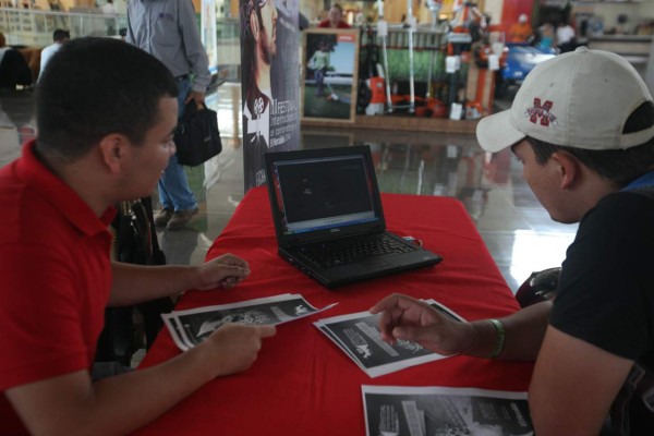 Exitosa promoción de los cortometrajes en el City mall