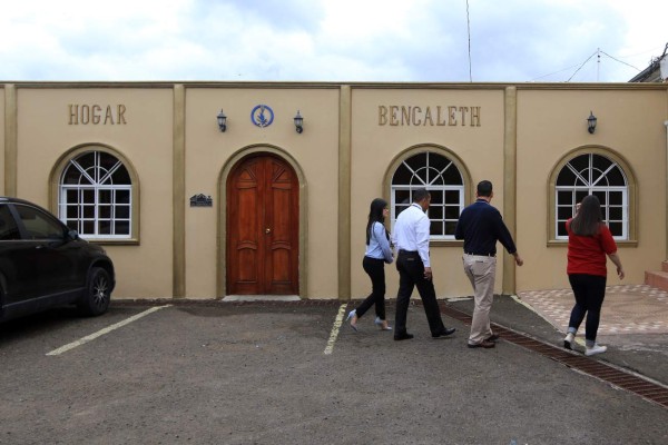 Banpaís se solidariza con Casa Hogar Bencaleth