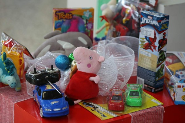 Niños de la Dowal School se suman a la campaña solidaria